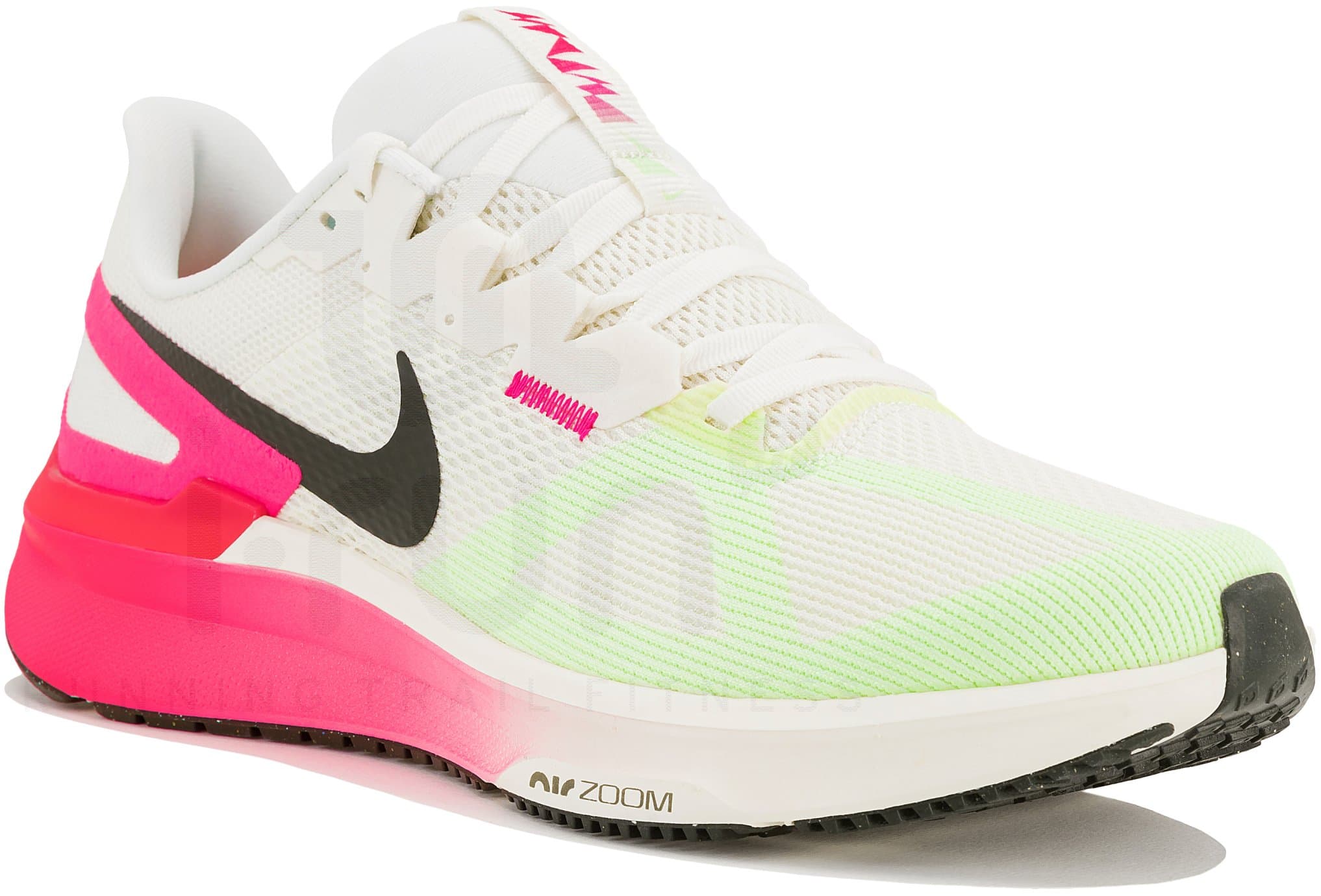 Nike Structure 25