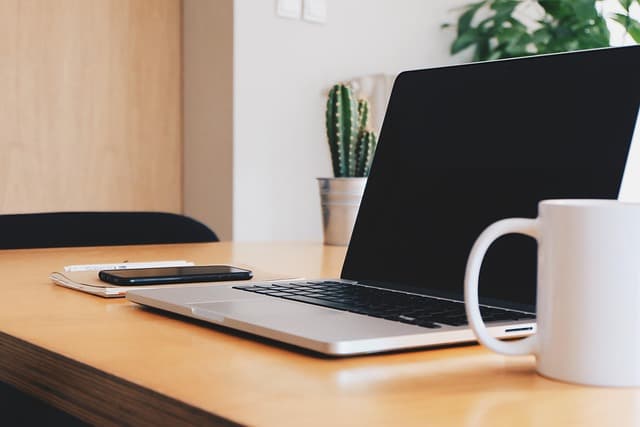 10 Outils Incontournables pour Écrire un Code Simplifié