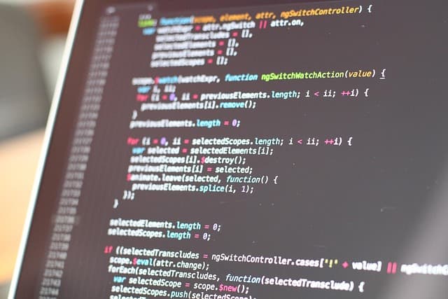 Les Bonnes Pratiques pour Écrire un Code Simplifié